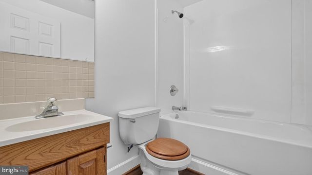 6632 COMMODORE CT, New Market, MD 21774