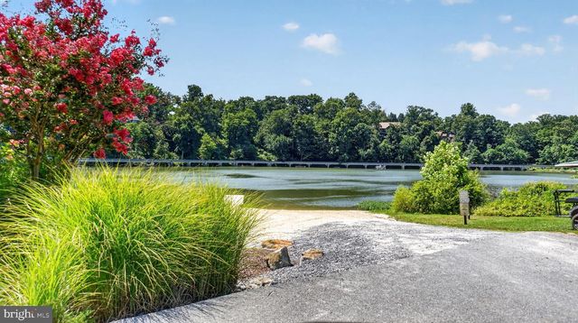 6632 COMMODORE CT, New Market, MD 21774