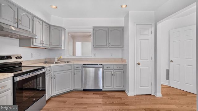 6632 COMMODORE CT, New Market, MD 21774