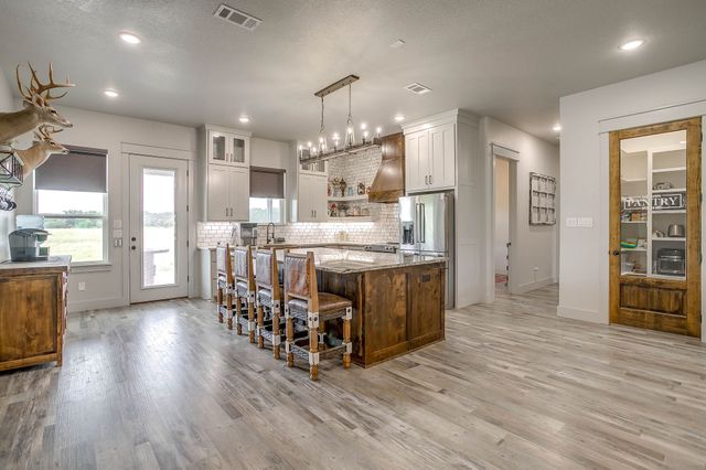 11190 Light Road, Lipan, TX 76462