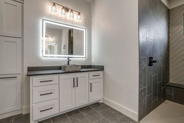 11190 Light Road, Lipan, TX 76462