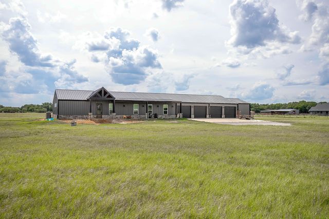 11190 Light Road, Lipan, TX 76462