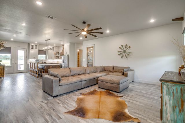 11190 Light Road, Lipan, TX 76462