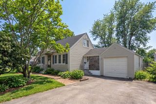 46 Lancaster Lane, Norwood, MA 02062