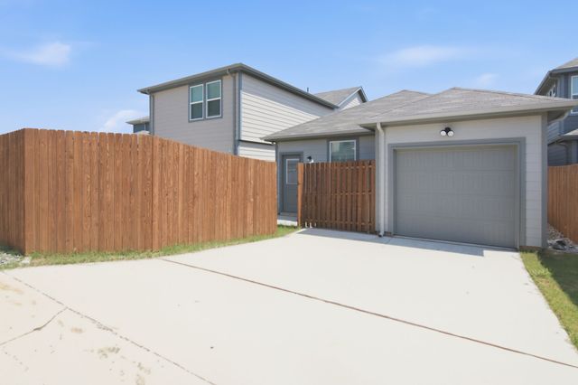 3141 Pecan Farm Lane, Fort Worth, TX 76140