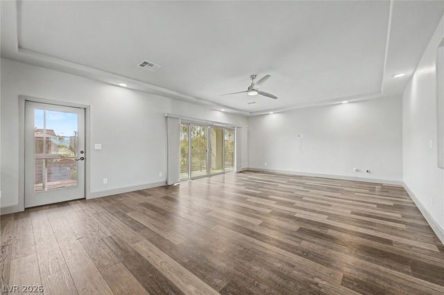 8106 Shale Canyon Street, Las Vegas, NV 89139