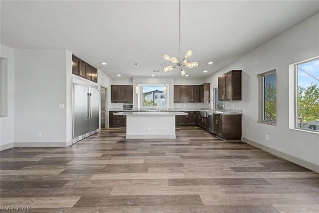 8106 Shale Canyon Street, Las Vegas, NV 89139