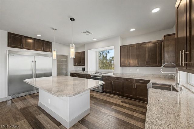 8106 Shale Canyon Street, Las Vegas, NV 89139