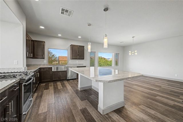 8106 Shale Canyon Street, Las Vegas, NV 89139