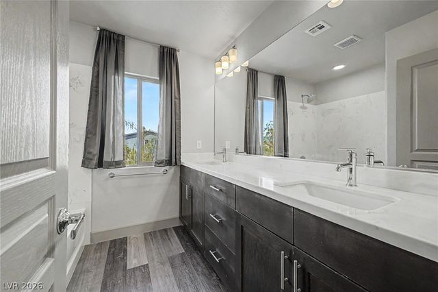 8106 Shale Canyon Street, Las Vegas, NV 89139