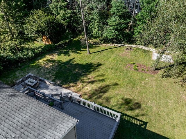 80 Merle Boulevard, Munroe Falls, OH 44262