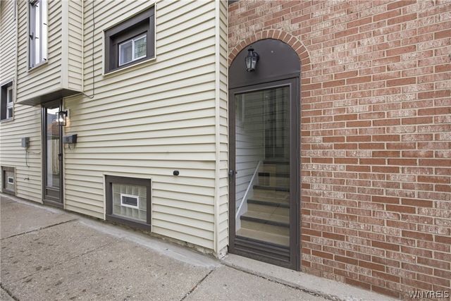 75 Eaglewood Avenue, Buffalo, NY 14220