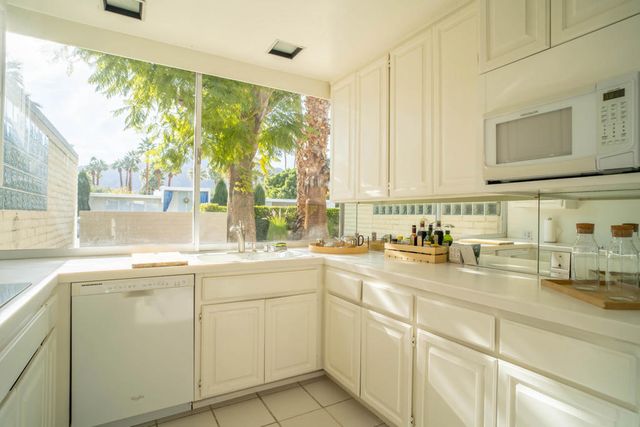 75810 Altamira Drive, Indian Wells, CA 92210