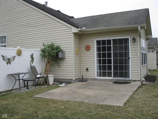 555 Dylan Drive, Avon, IN 46123