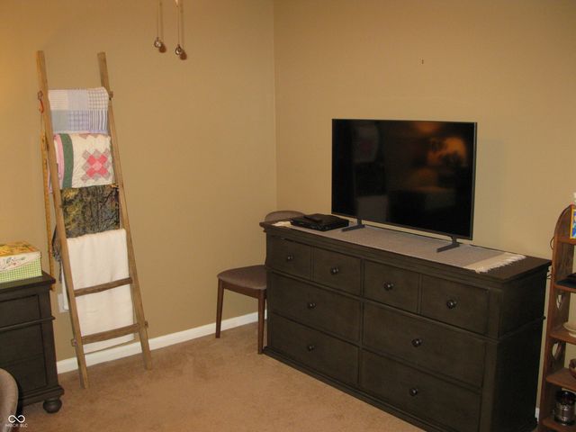 555 Dylan Drive, Avon, IN 46123