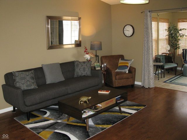 555 Dylan Drive, Avon, IN 46123