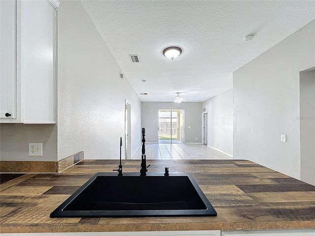 11426 VILLAGE BROOK DRIVE, Riverview, FL 33579