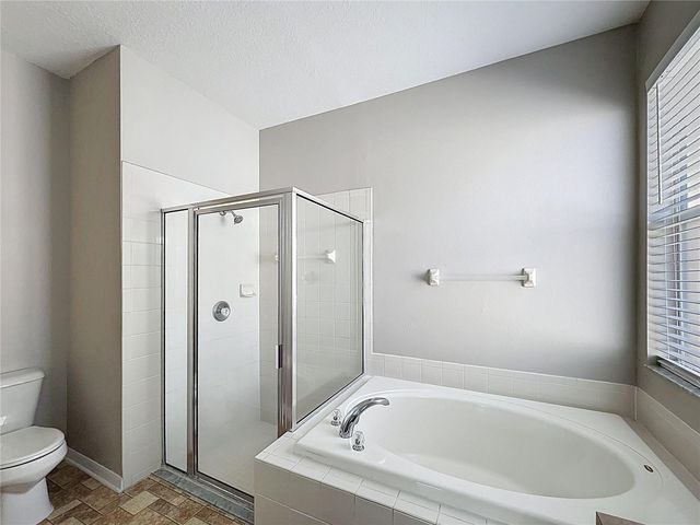 11426 VILLAGE BROOK DRIVE, Riverview, FL 33579