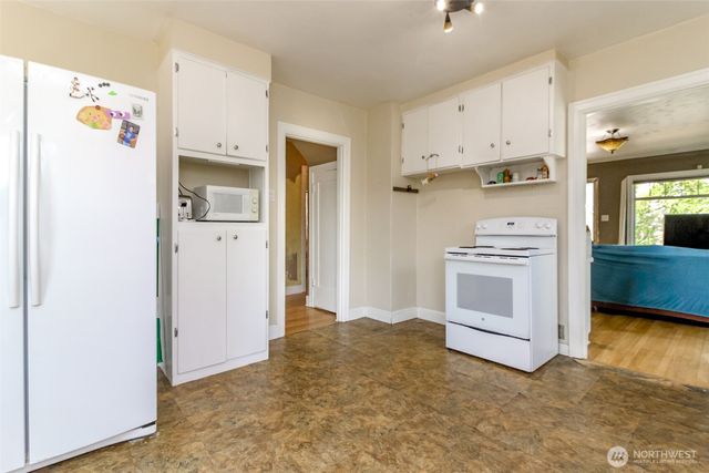 220 S 55th Street, Tacoma, WA 98408