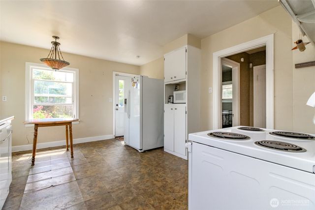 220 S 55th Street, Tacoma, WA 98408