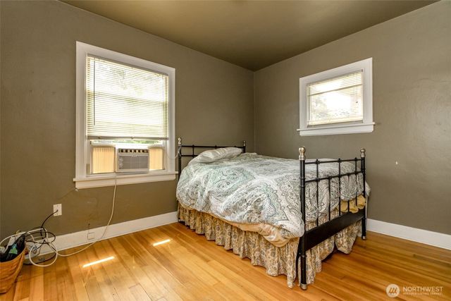 220 S 55th Street, Tacoma, WA 98408