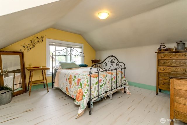 220 S 55th Street, Tacoma, WA 98408