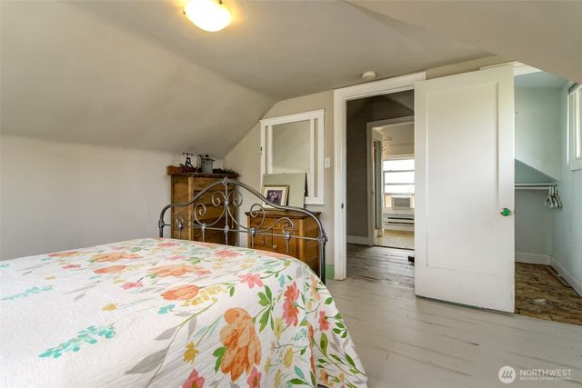 220 S 55th Street, Tacoma, WA 98408
