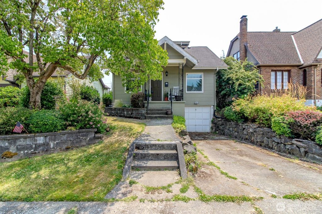 220 S 55th Street, Tacoma, WA 98408
