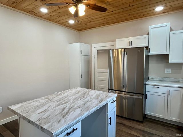 484 W 5Th Street, Peru, IN 46970