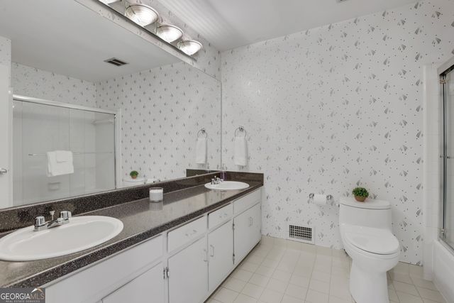 4960 Hidden Branches Circle, Dunwoody, GA 30338