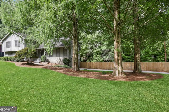4960 Hidden Branches Circle, Dunwoody, GA 30338