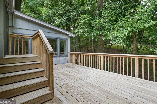 4960 Hidden Branches Circle, Dunwoody, GA 30338