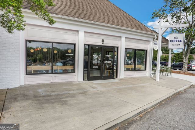 4960 Hidden Branches Circle, Dunwoody, GA 30338