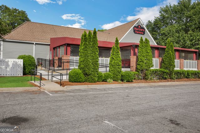 4960 Hidden Branches Circle, Dunwoody, GA 30338