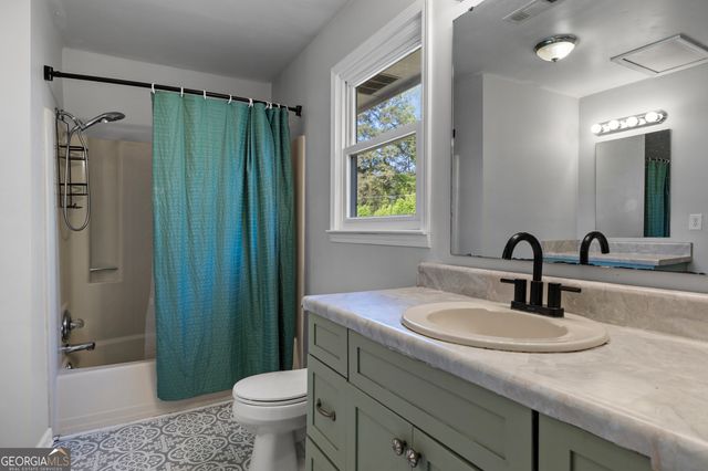 2 Anders Road SW, Rome, GA 30165