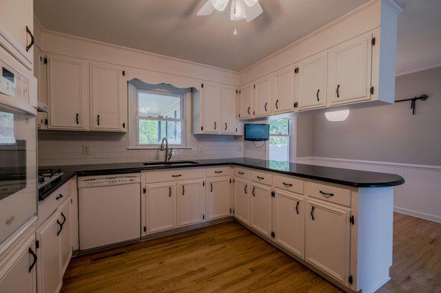 842 Calhoun Place SE, Aiken, SC 29801