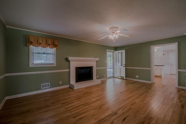 842 Calhoun Place SE, Aiken, SC 29801