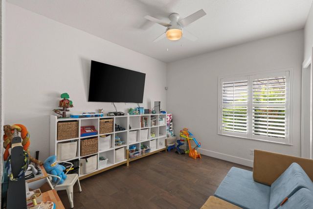 168 Andros Harbour Place, Jupiter, FL 33458