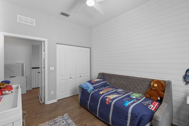 168 Andros Harbour Place, Jupiter, FL 33458