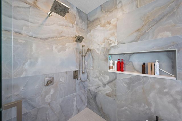 168 Andros Harbour Place, Jupiter, FL 33458