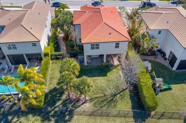 168 Andros Harbour Place, Jupiter, FL 33458