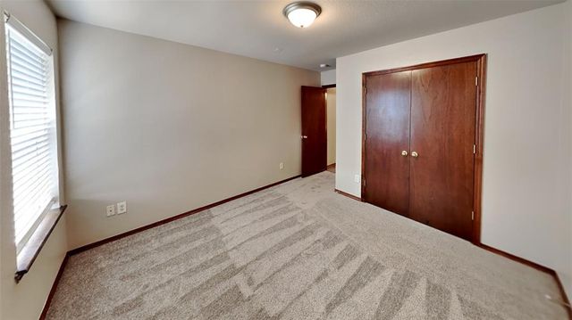 2212 SW 141st Place, Oklahoma City, OK 73170