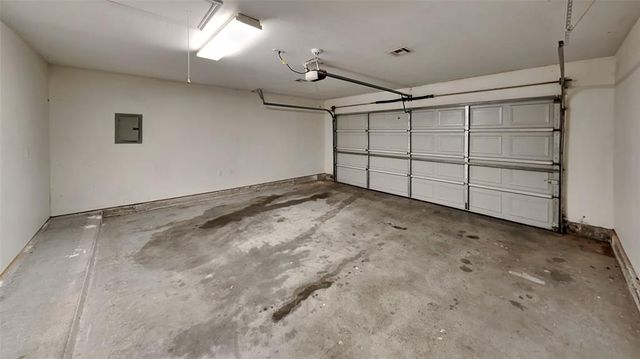 2212 SW 141st Place, Oklahoma City, OK 73170