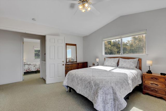 10952 Gopher Mine Trl, Grass Valley, CA 95949