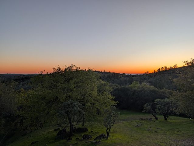 10952 Gopher Mine Trl, Grass Valley, CA 95949