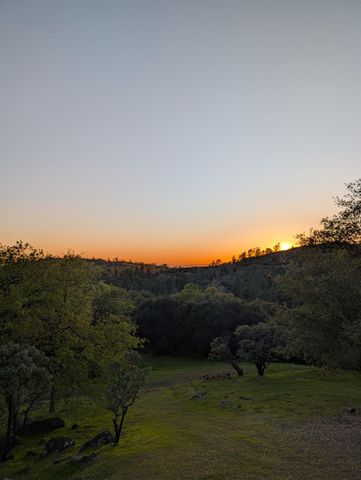 10952 Gopher Mine Trl, Grass Valley, CA 95949