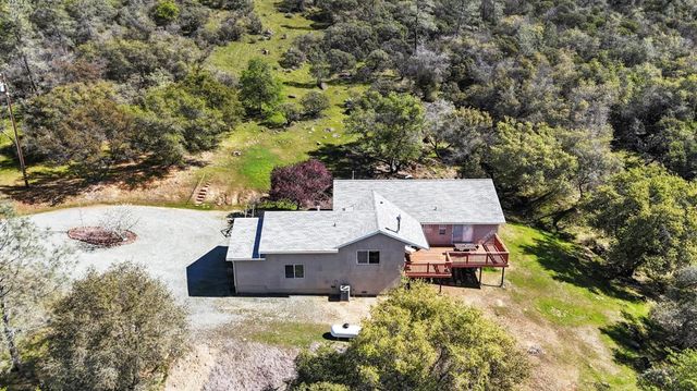 10952 Gopher Mine Trl, Grass Valley, CA 95949
