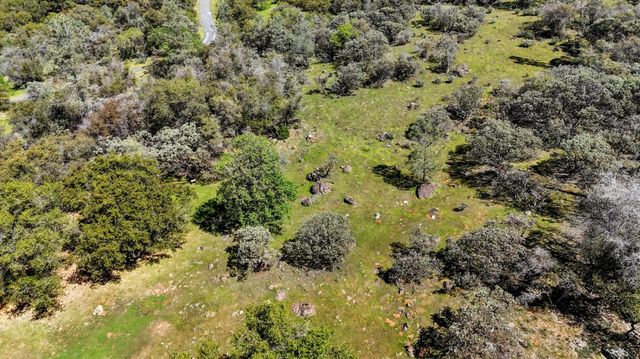 10952 Gopher Mine Trl, Grass Valley, CA 95949