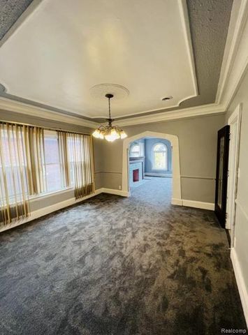 2951 Leslie Street, Detroit, MI 48238