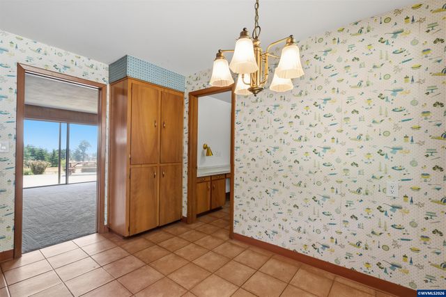1514 37th Av NW, Salem, OR 97304